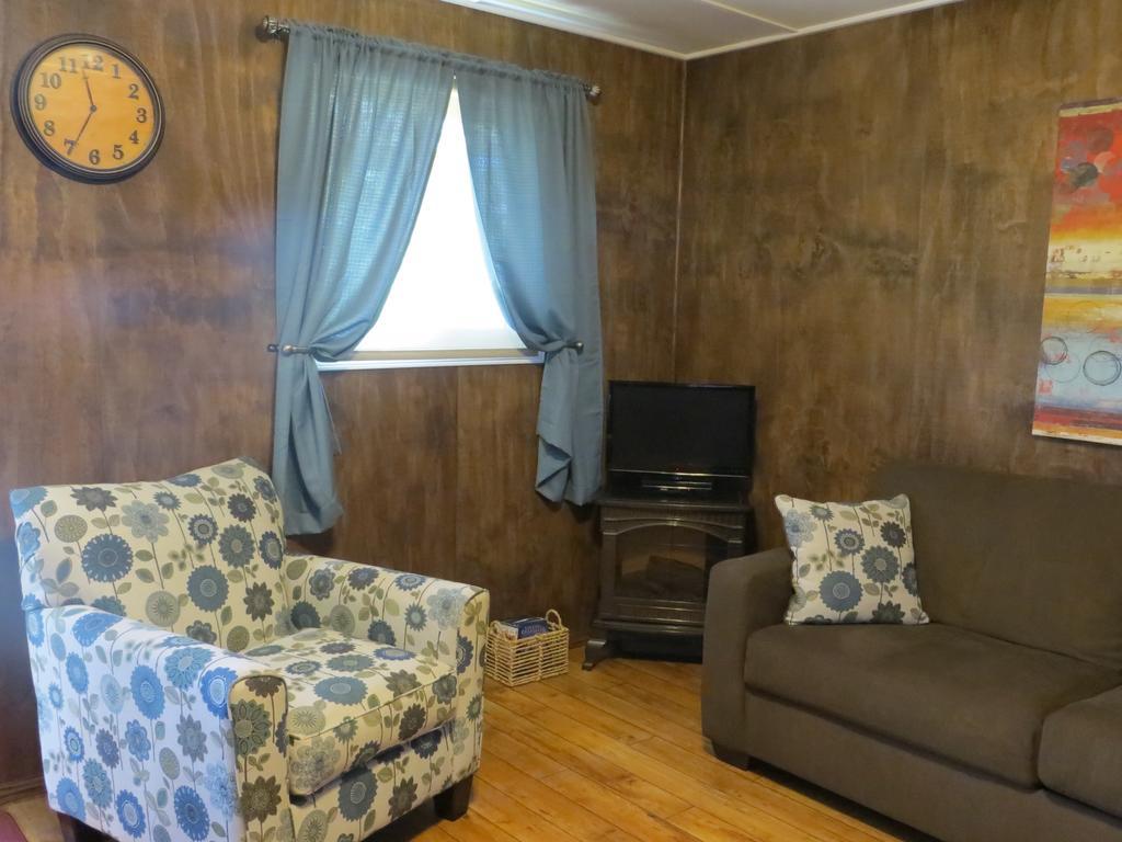 Bed and Breakfast Orchard View Bed&Breakfast Moose Jaw Exterior foto