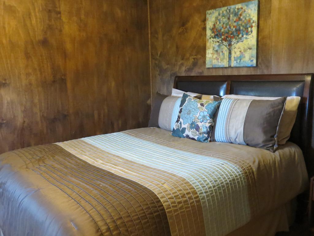 Bed and Breakfast Orchard View Bed&Breakfast Moose Jaw Exterior foto
