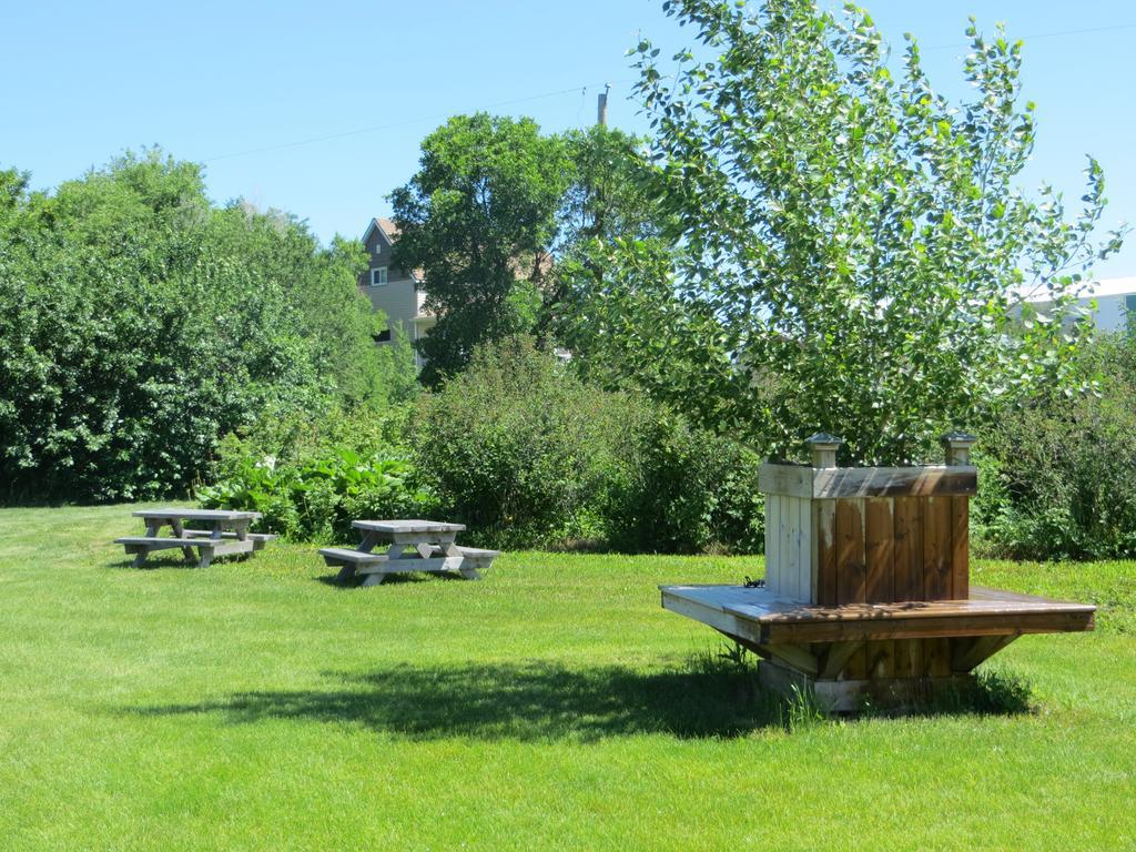 Bed and Breakfast Orchard View Bed&Breakfast Moose Jaw Exterior foto