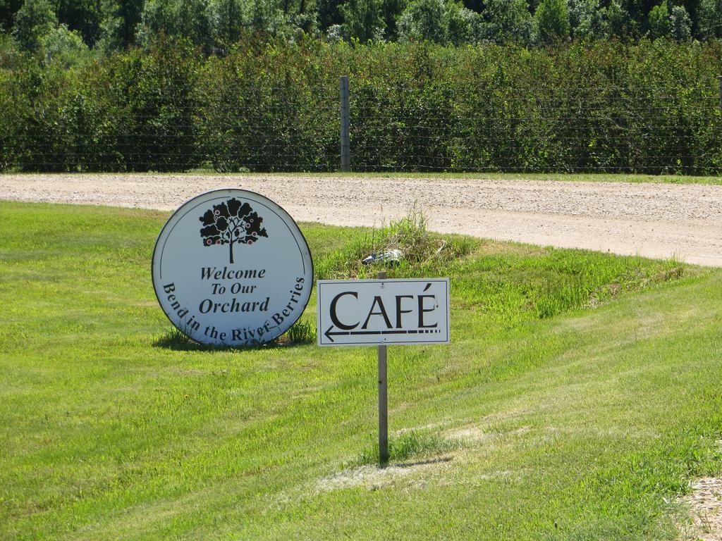 Bed and Breakfast Orchard View Bed&Breakfast Moose Jaw Exterior foto